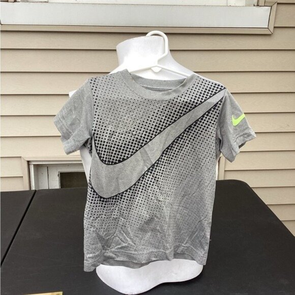Gray Nike Dri fit Tee sz 6 boys - Picture 1 of 4